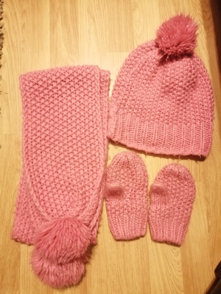 next girls hat and scarf